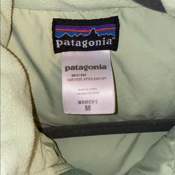 Patagonia down women’s jacket size medium m - Picture 3 of 9